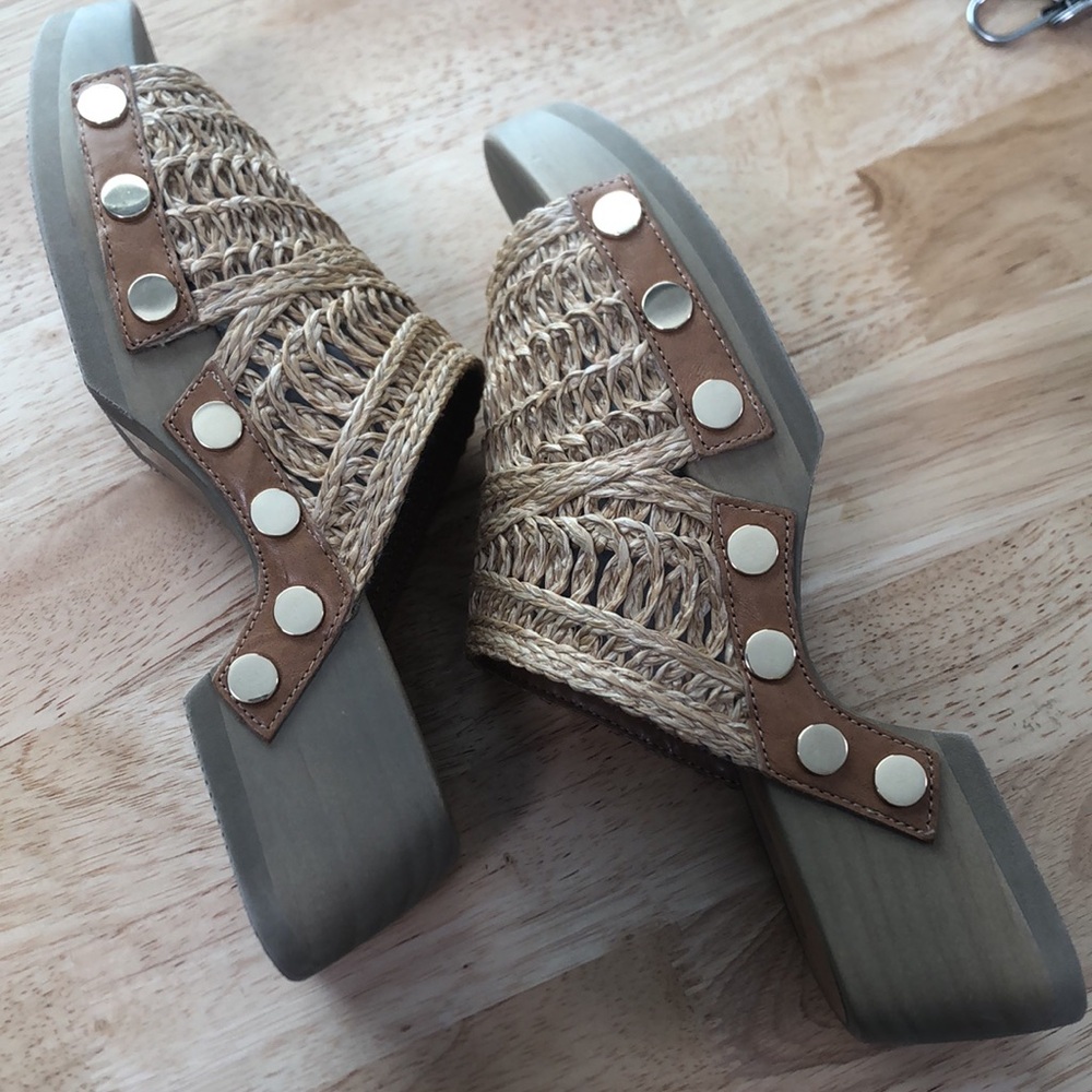Kelsi Dagger Natural Woven Slide Mules with Brown Accents - Picture 9 of 9